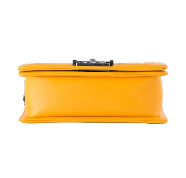 chanel boy flap bag yellow used bottom