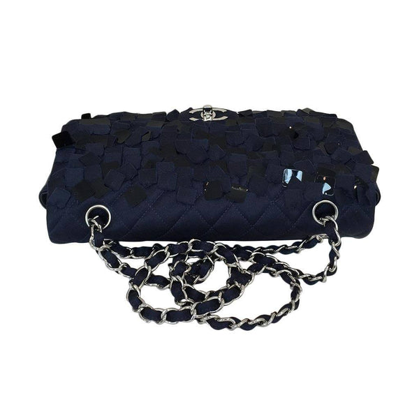 chanel medium double flap navy blue limited edition used top