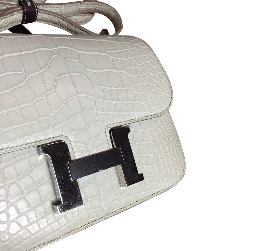 Constance alligator mini bag Hermès White in Alligator - 36493131
