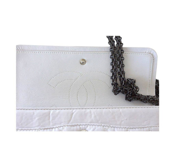 Chanel 225 bag chalk white small used flap