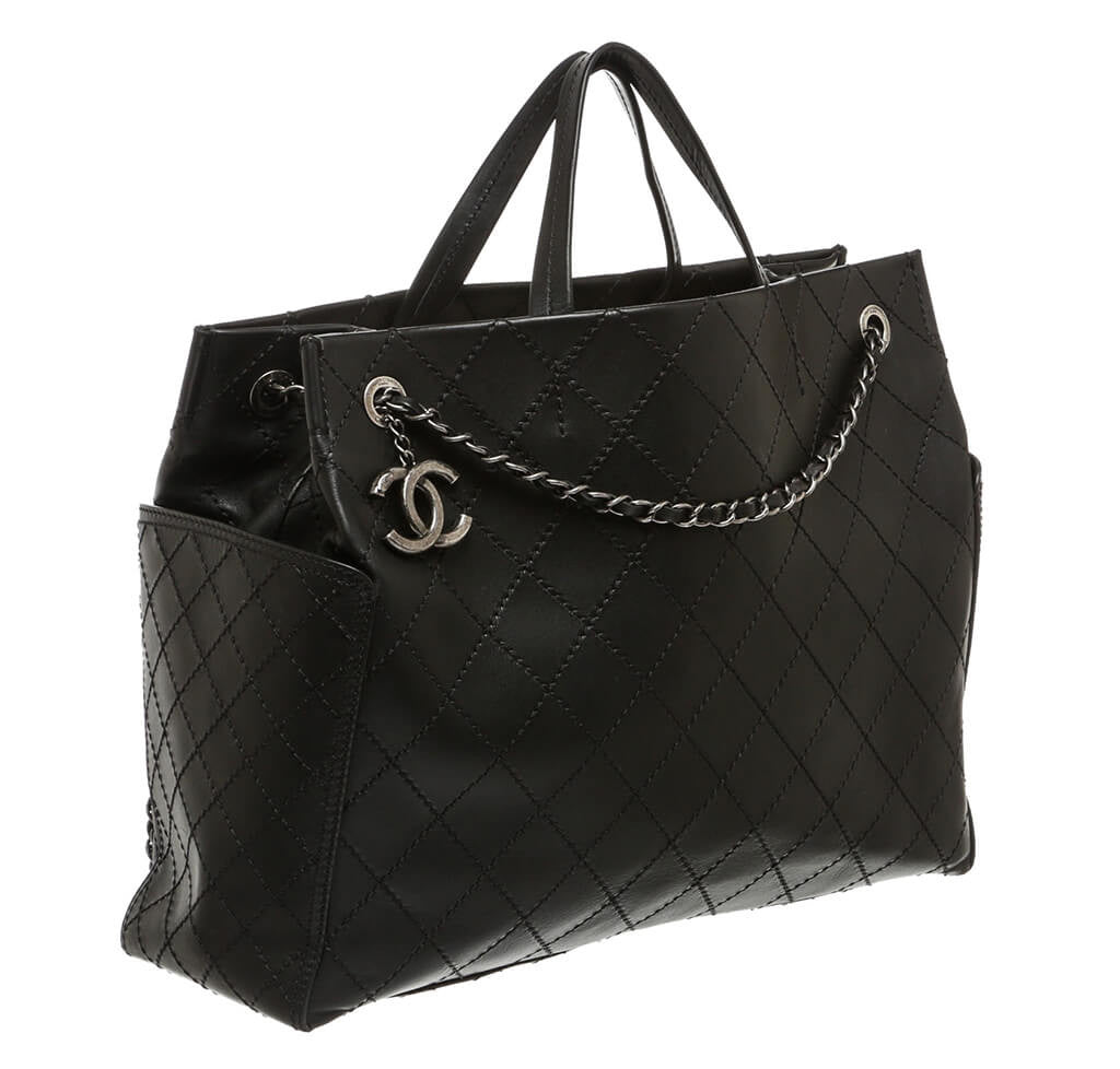 Chanel Small Shopping Tote 15S Black - Lambskin SHW | Baghunter