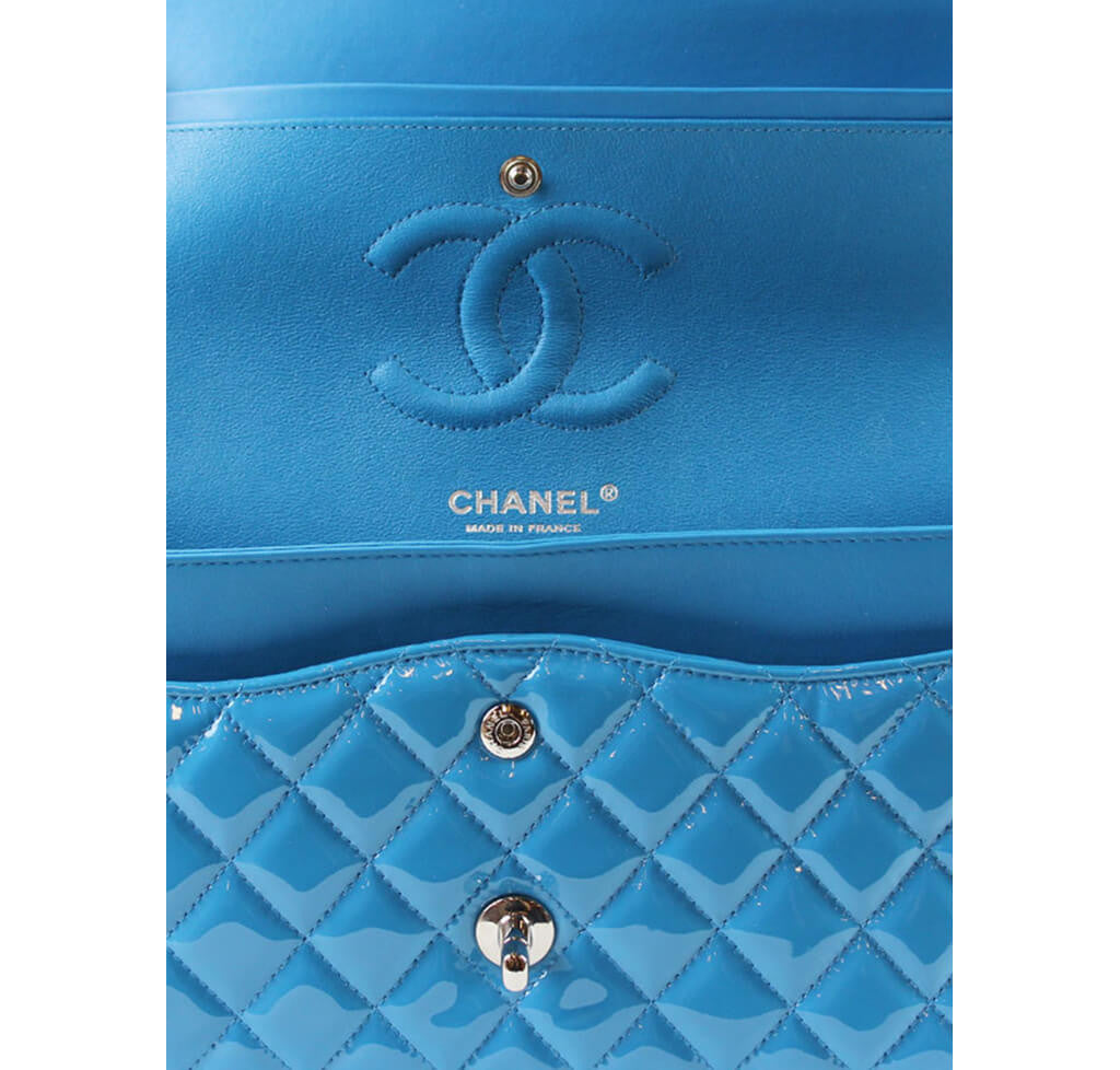 CHANEL Lambskin Quilted Jumbo Double Flap Navy Blue 977160