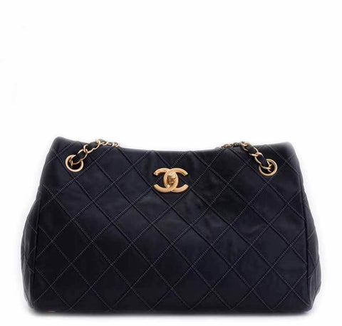 Chanel Sac Accordion Bag Black - Lambskin Leather