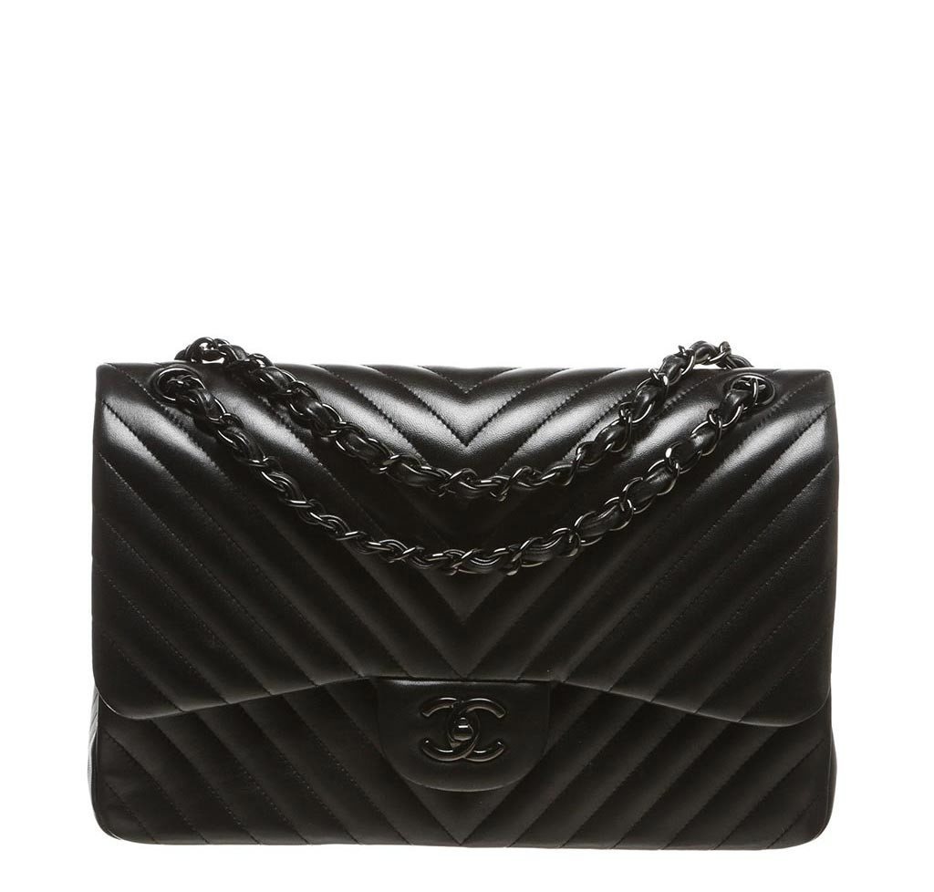 Classic Flap Jumbo Vs Chanel Maxi Measurements Chanel Black Jumbo