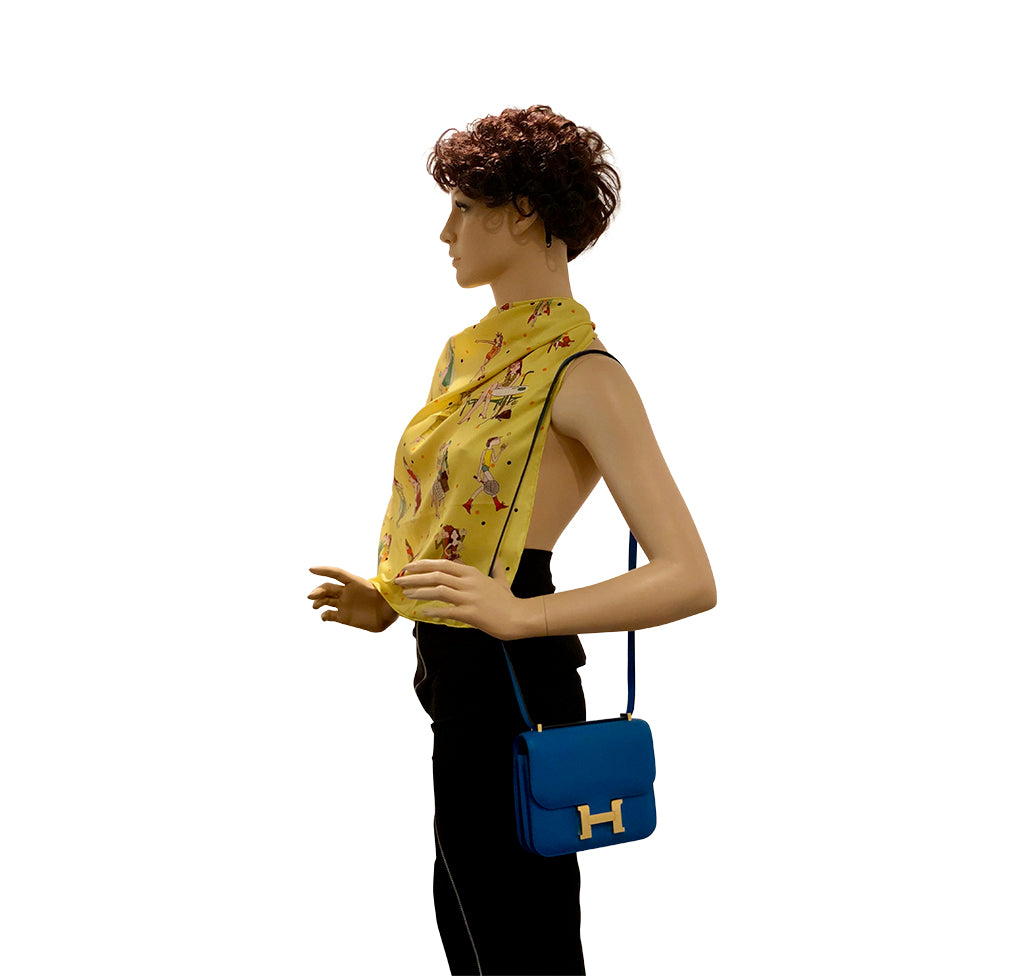 HERMÈS Constance Mini 19 shoulder bag in New Blue Jean Epsom