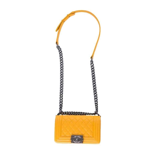 chanel boy flap bag yellow used front