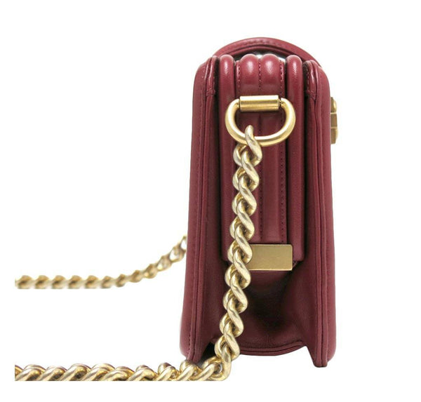 chanel stingray shoulder bag burgundy used side