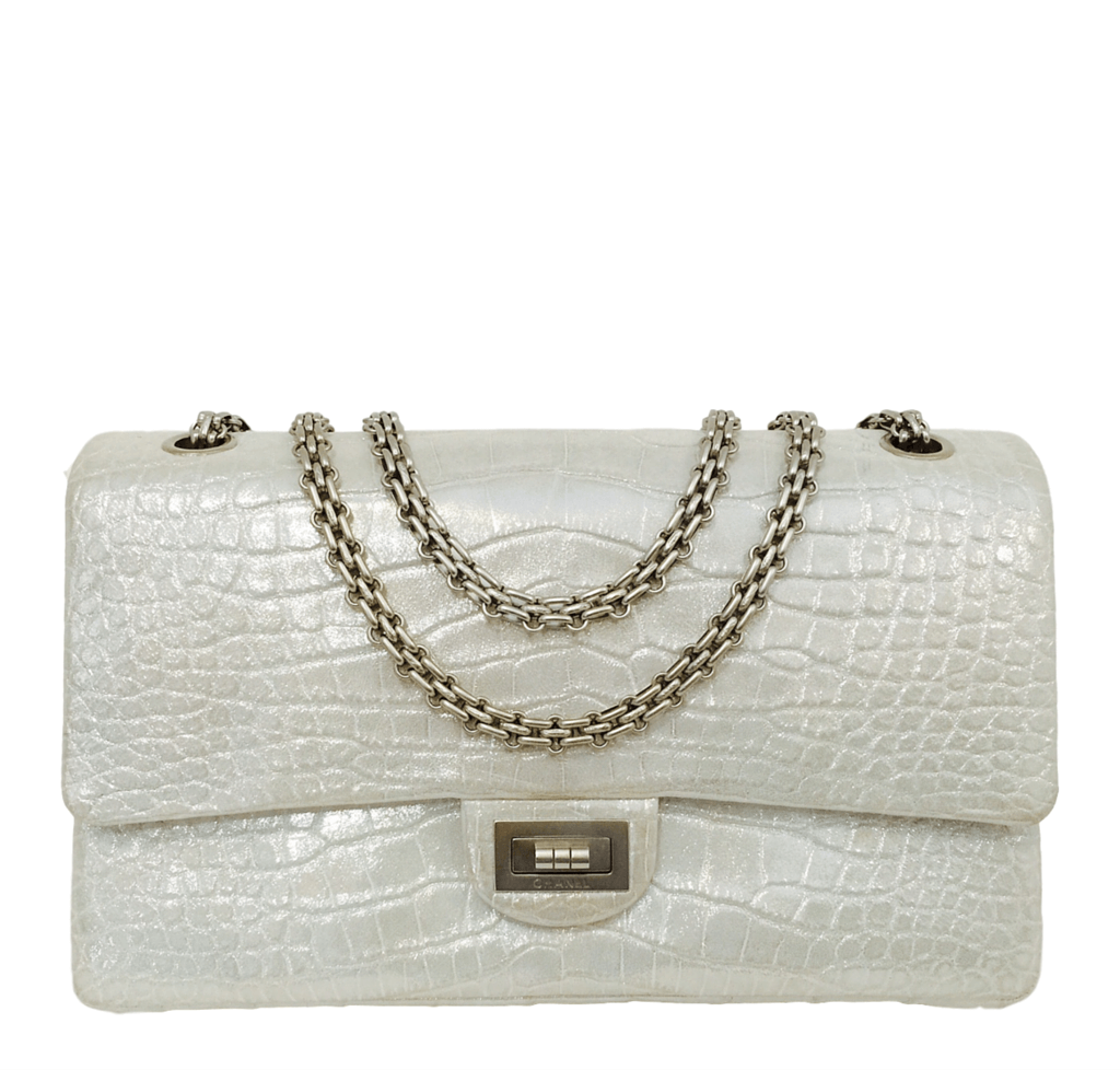 CHANEL, Bags, Chanel 255 Reissue Glazed Caviar Quilted Diamond Shine Tote