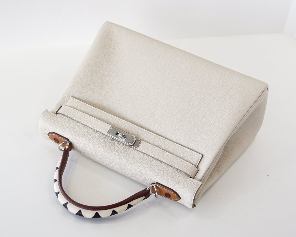 Limited Edition Hermes Au Galop Craie Togo Kelly 28 Handbag Birkin Bag –  MAISON de LUXE