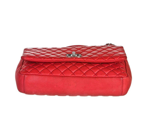 chanel flap bag hot pink used bottom