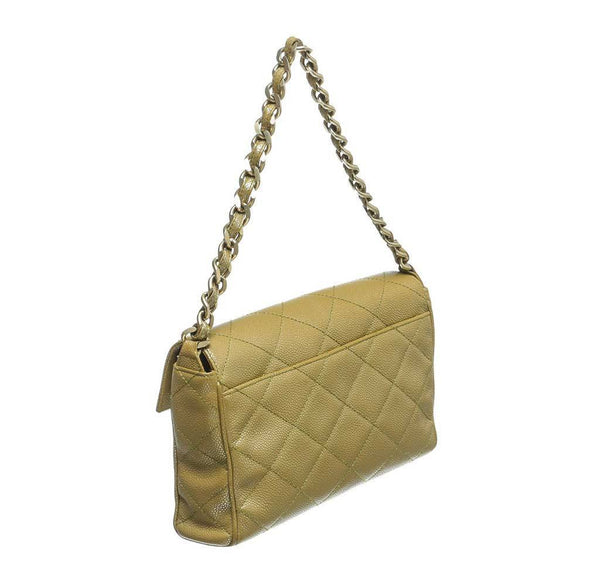 chanel flap shoulder bag gold used back