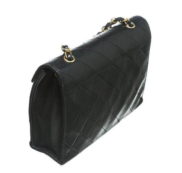 chanel flap shoulder bag black used back