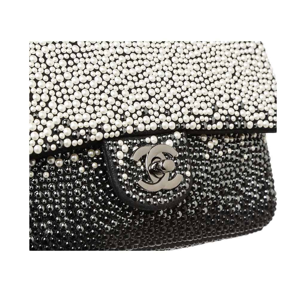 Chanel Flap Bag Black White Pearls - Limited Edition | Baghunter